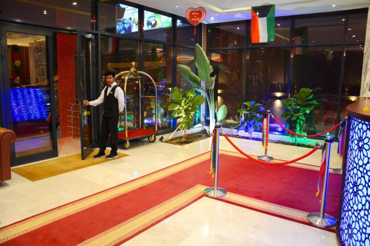 ذا فيفتى ايت السالمية Aparthotel Kuvait Kültér fotó