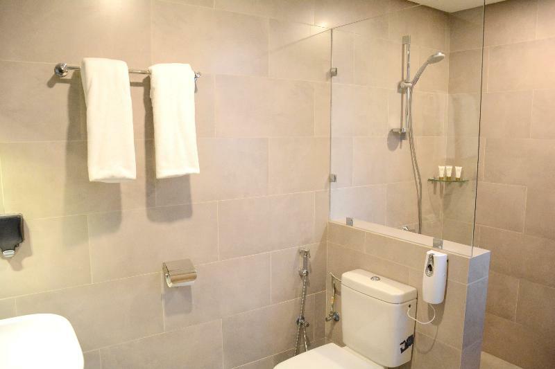 ذا فيفتى ايت السالمية Aparthotel Kuvait Kültér fotó